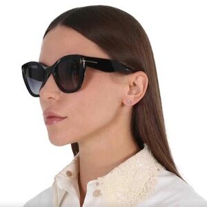 Tom Ford Classic Black Sunglasses